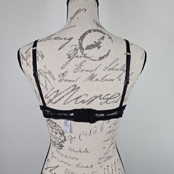 Frederick's Of Hollywood Women's Take My Heart Contour Bra Size 36C Black Lace - Picture 4 of 8
